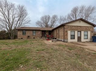 1125 Vicksburg Dr, Festus, MO 63028