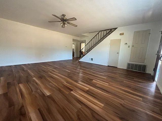 4 bed, 2066 sqft, $4,200 — Photo 3
