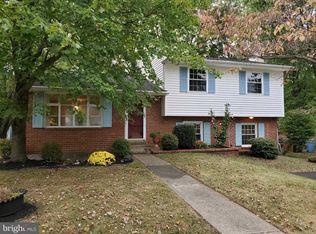 1421 Ivy Ln, North Wales, PA 19454
