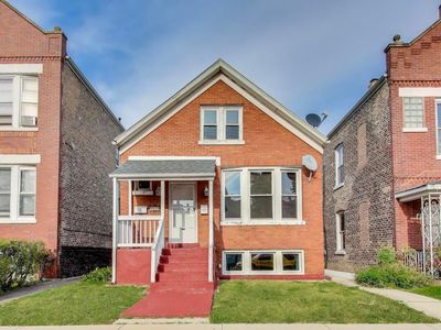 4039 S Montgomery Ave, Chicago, IL, 60632