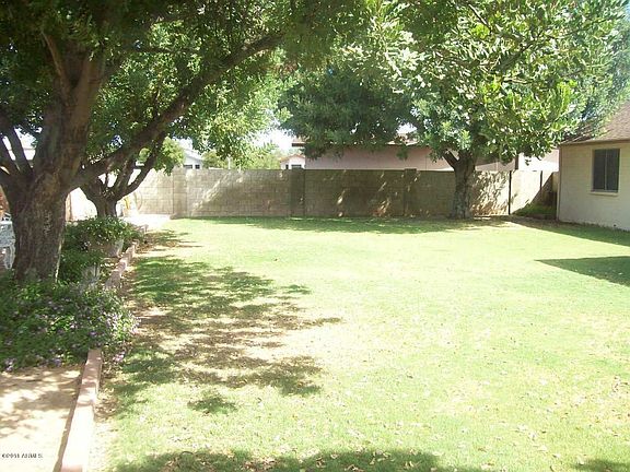 3rd image of 17220 N 49th Ave
