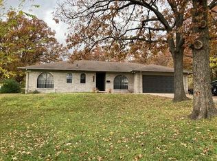 1302 N Pin Oak Dr, Sand Springs, OK 74063