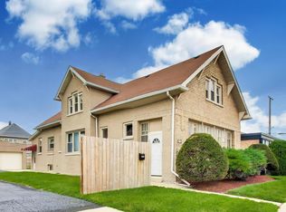 206 25th Ave, Bellwood, IL 60104