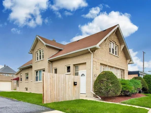 206 25th Ave, Bellwood, IL 60104