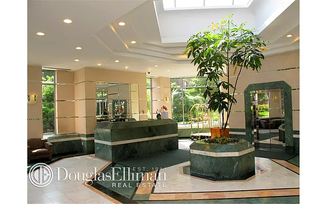 Rented by Douglas Elliman | media 25