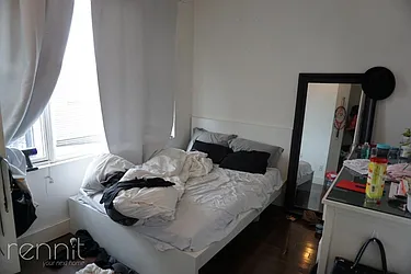 Rented by Rennit Inc.