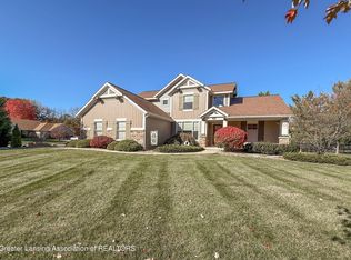 13218 Speckledwood Dr, Dewitt, MI