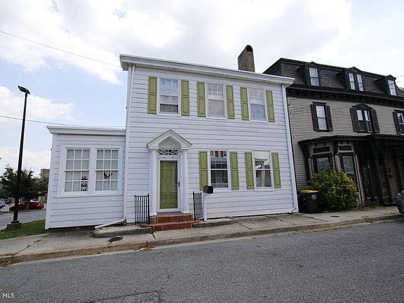 2nd image of 6 NW 2nd St
