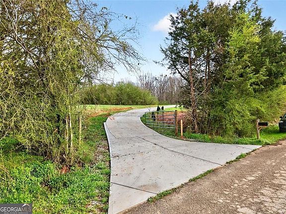 2nd image of 155 McClure Rd