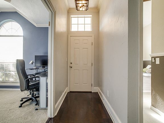 4th image of 8181 Durham Dr