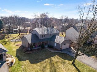 9319 Rich Rd, Bloomington, MN 55437