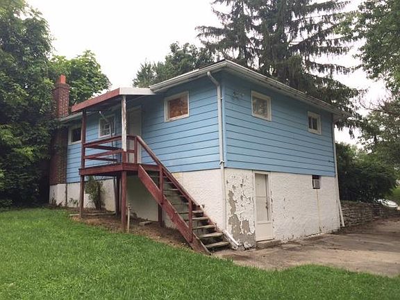 2nd image of 2027 1st Ave