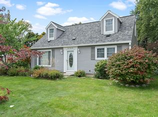 342 Brandywyne Dr NW, Comstock Park, MI 49321