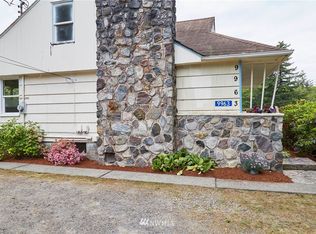 9963 Lonerock Ln NW, Seabeck, WA 98380