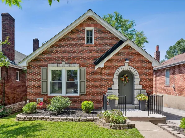 1415 Barger Pl, Saint Louis, MO 63117