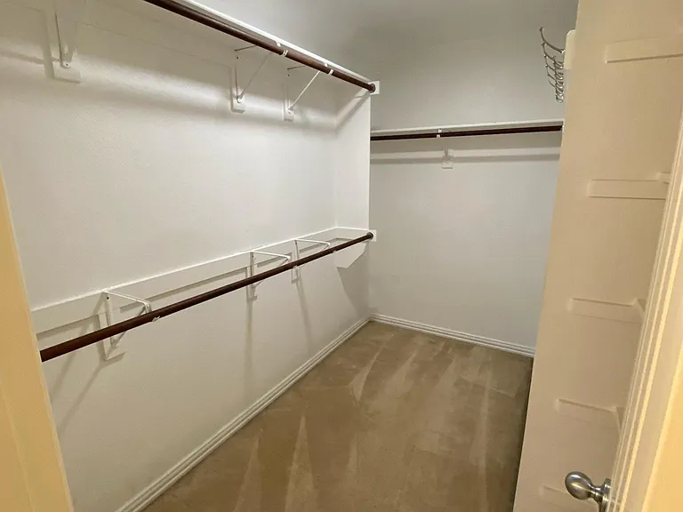 2508 Canyon Bay — Photo 24