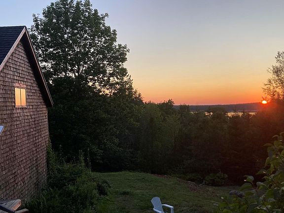 3rd image of 743 S Gouldsboro Road