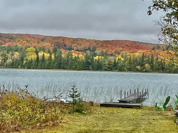 3130 Fall Park Rd, Boyne City, MI 49712