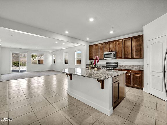 3rd image of 3262 Rimini Dr