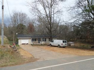 2484 E Maddox Rd, Buford, GA 30519