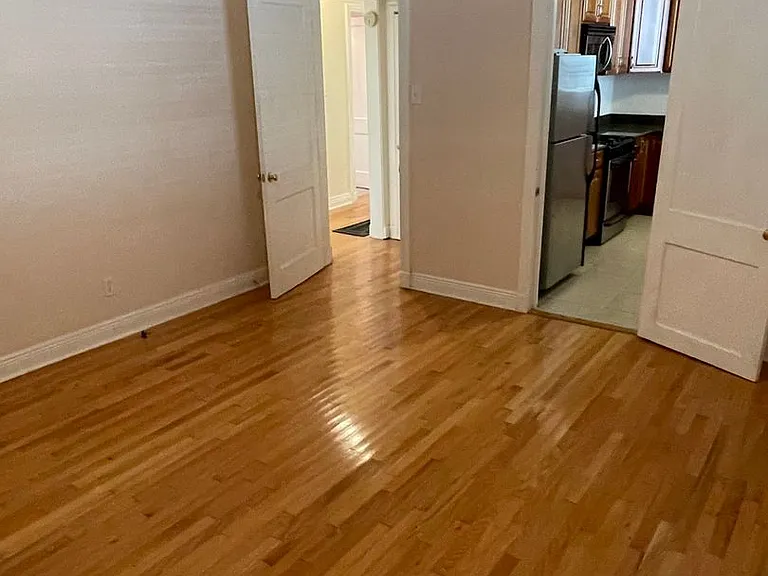 4609-4611 Claiborne Ct #4609 — Photo 14