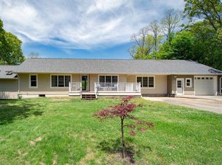 4120 Breakwater Rd, Mattituck, NY 11952