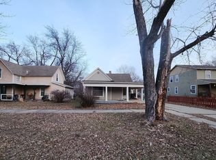 525 S Maple St, Ottawa, KS 66067