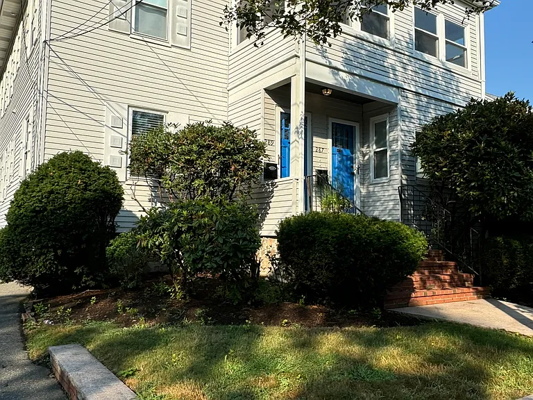 337 Franklin St #1 — Photo 6