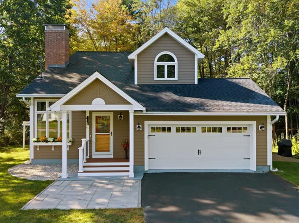 131 Homestead Circle, Milford, NH 03055