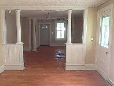 113 Cornelia St #1 Photo 1