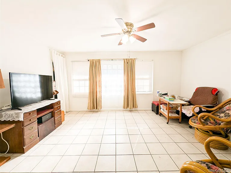 806 Oliver Ave #1 — Photo 5