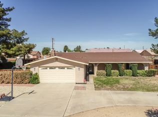 14142 Cuyamaca Rd, Apple Valley, CA 92307