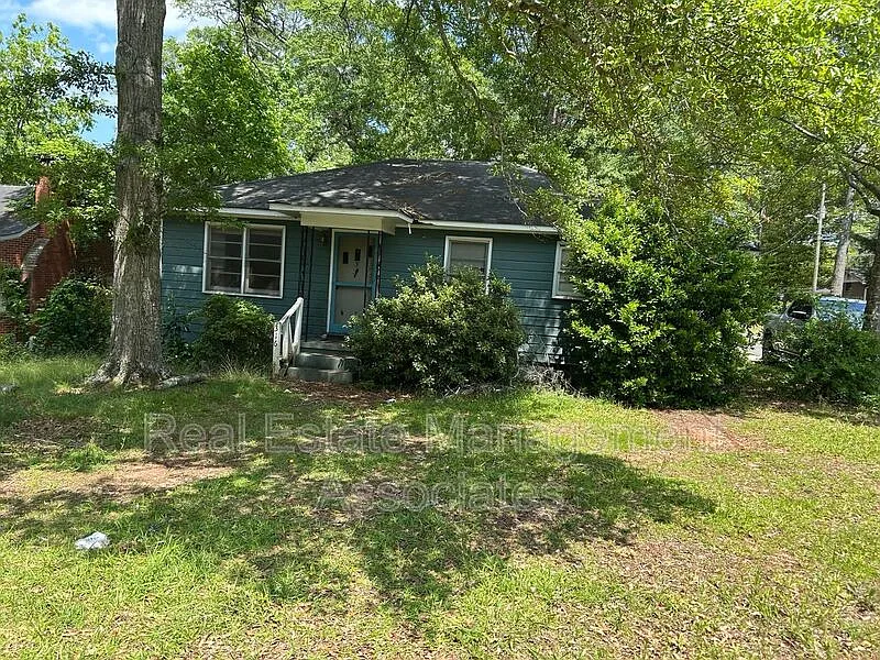 314 Hammond Dr photo 1