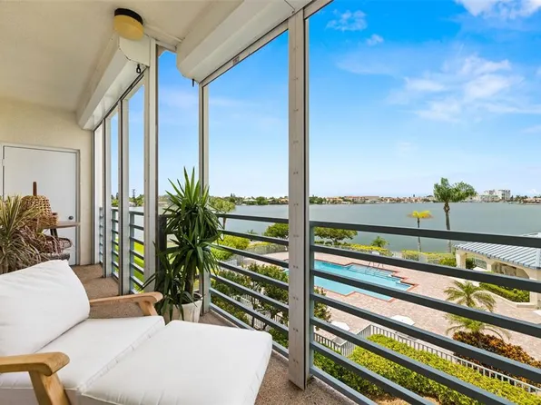 7932 SAILBOAT KEY BOULEVARD S #208, SOUTH PASADENA, FL 33707