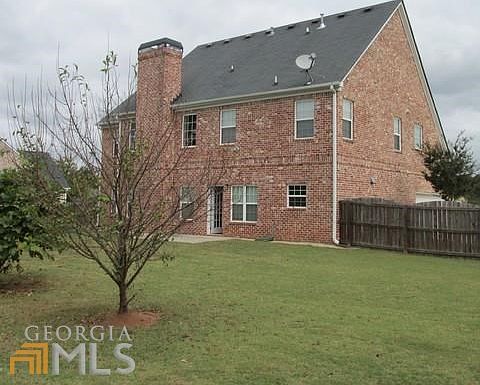 3rd image of 216 Danvers St