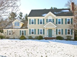 35 Round Hill Rd, Kingston, MA 02364