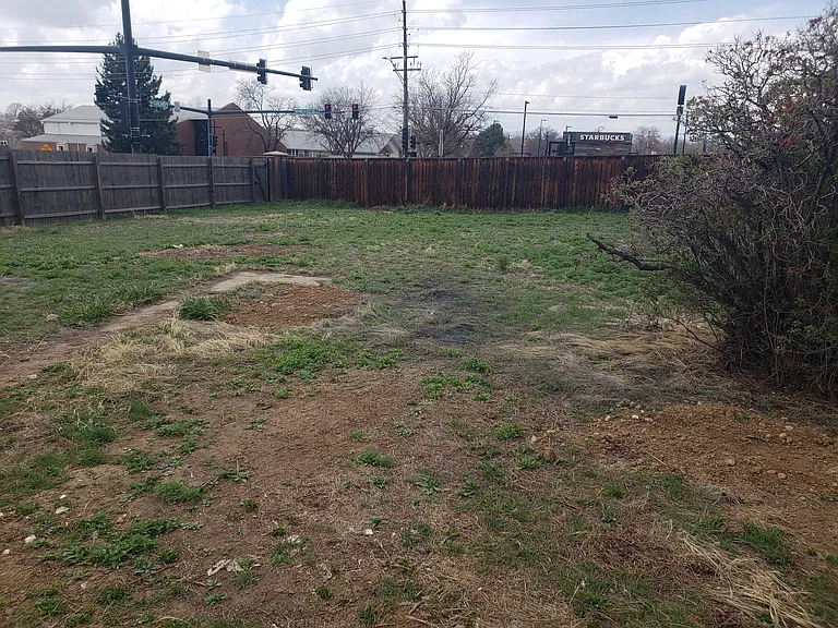 10715 Clarkson Ct — Photo 20