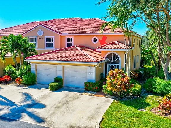 2nd image of 12438 Crystal Pointe Drive #202
