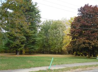 Pletcher Rd, Lewiston, NY 14092