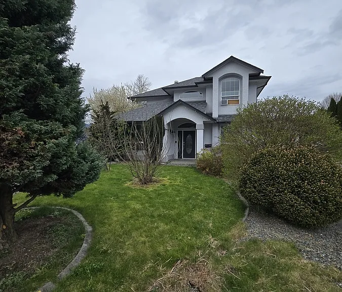 1613 Arbutus Dr — Photo 1