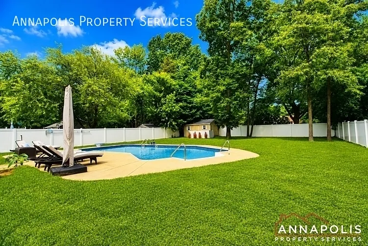 602 Victoria Dr — Photo 35