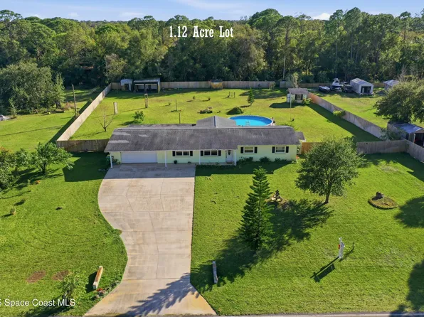 3929 Burkholm Rd, Mims, FL 32754