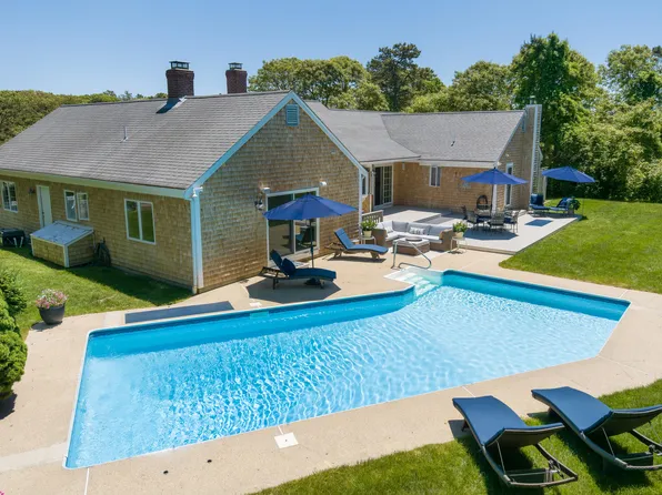 173 Lakeview Avenue, Chatham, MA 02633