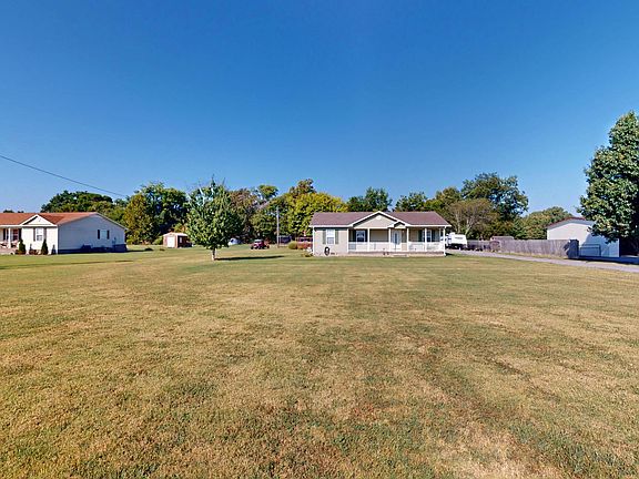 2nd image of 895 Old Fowlkes Rd