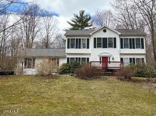 527 Babcock Lake Road, Grafton, NY 12138