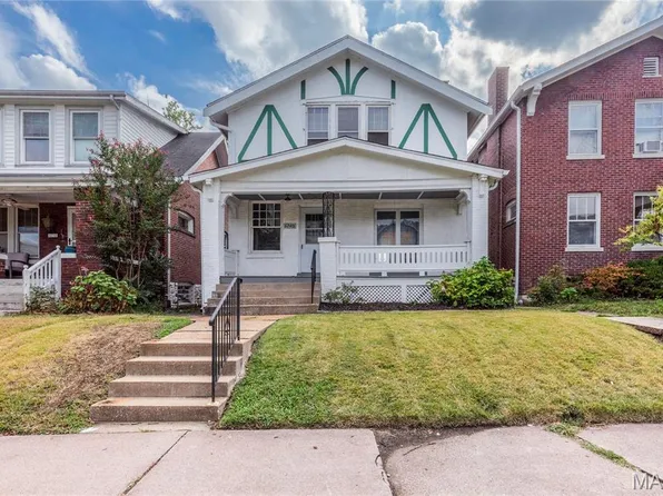 5740 Degiverville Ave, Saint Louis, MO 63112