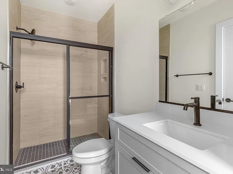 2401 Frankford Ave #4B — Photo 24