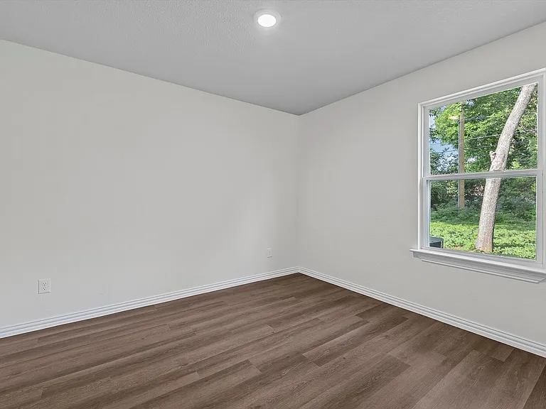 2408 McKenzie Ave #A — Photo 14