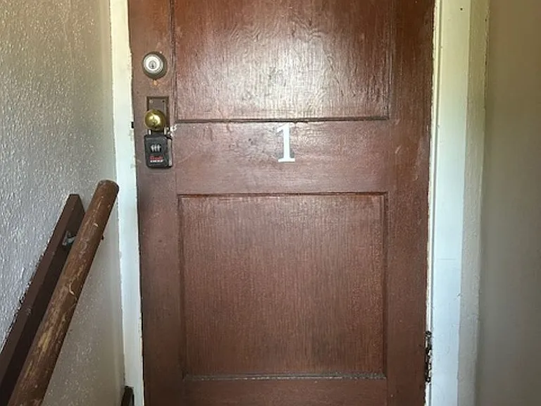 710 Benton St — Photo 15