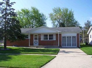 815 Stinson Dr, Saginaw, MI 48604